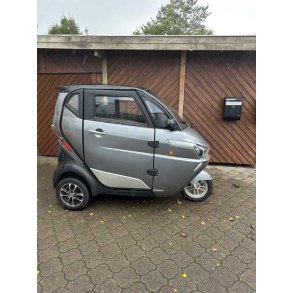 Jinma J1 kabinescooter i gr�