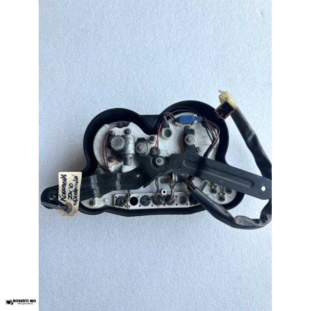 Kawasaki ZX10 speedometer