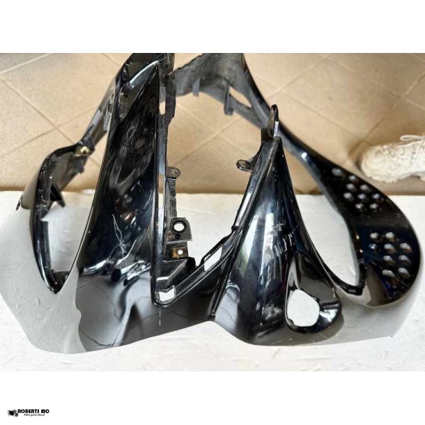 Suzuki Katana front sort