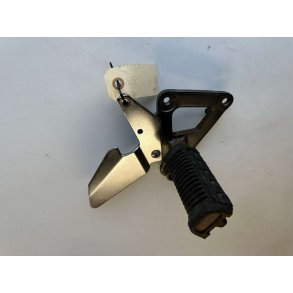 Suzuki GS500E h�jre fodhvilerkonsol med fodhviler