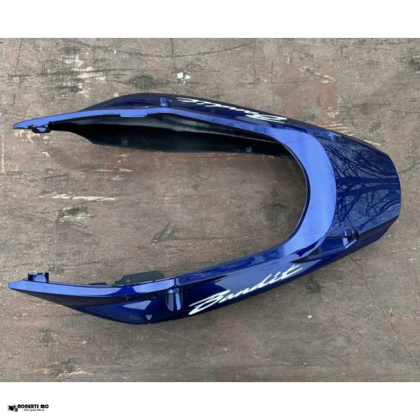 Suzuki GSF600 Bandit bagende