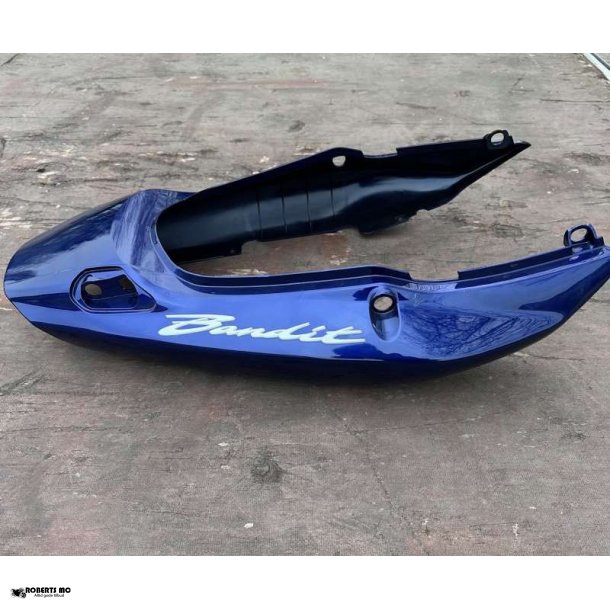 Suzuki GSF600 Bandit bagende