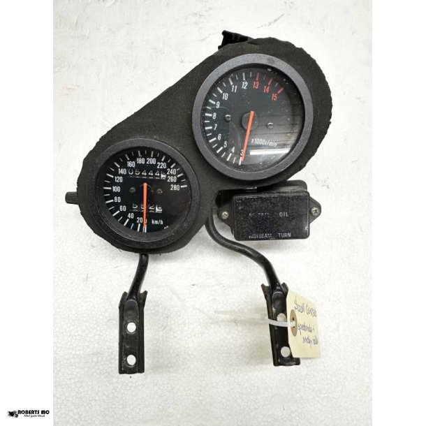 Suzuki GSX-R750 speedometer og omdrejningstller