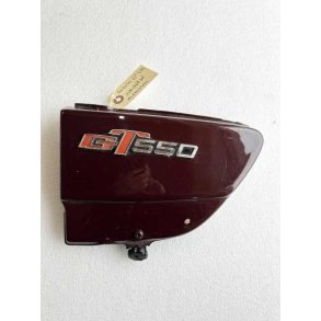 Suzuki GT550 sided�ksel med emblem