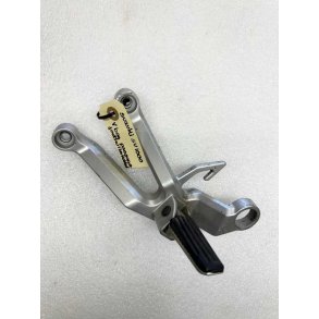 Suzuki SV1000 passagerfodhvilerholder venstre