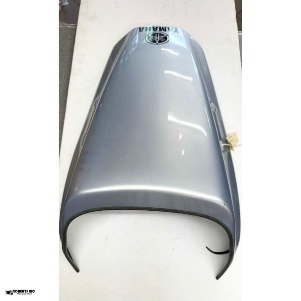 Yamaha FZS600 seat cowl cover 
