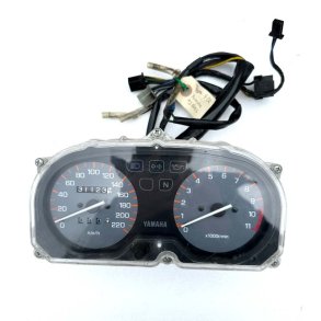 Yamaha XJ600S speedometer