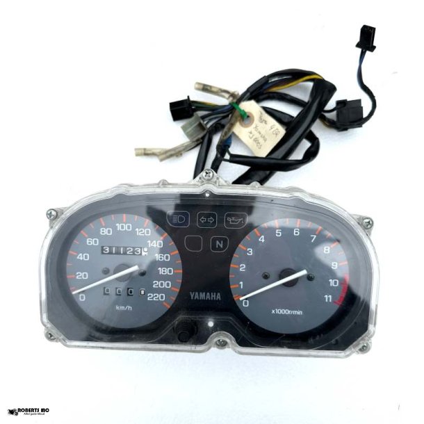Yamaha XJ600S speedometer