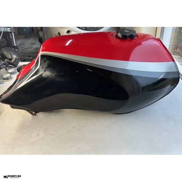 Yamaha XJ600 benzintank