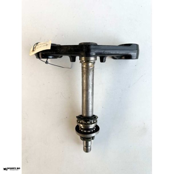 Yamaha XJR1300 forgaffelbrille nederst