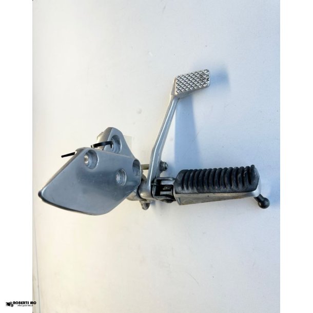 Yamaha XJR1300 fodhvilerkonsol hjre