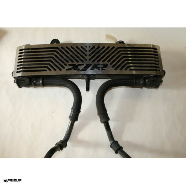 Yamaha XJR1300 oliekler