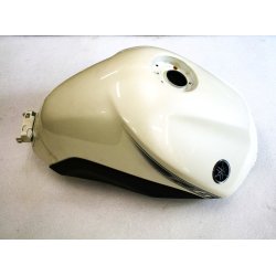 Yamaha XJ6 tank
